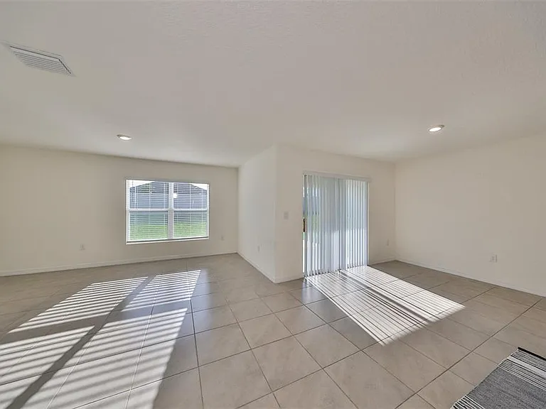 16782 Carlton Pond St — Photo 7