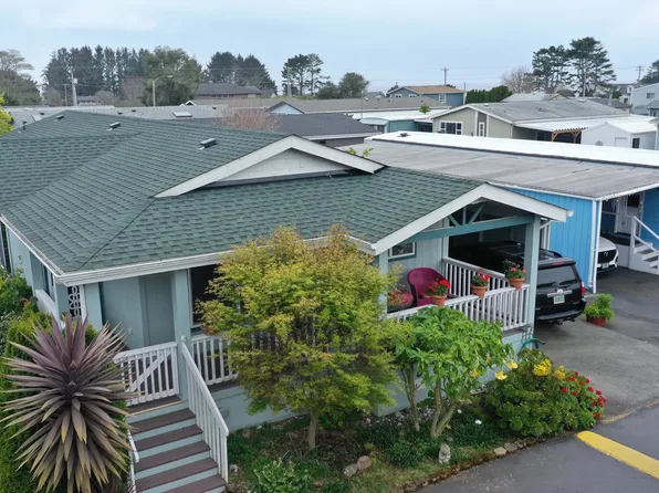 15889 Sunset Strip Space 56, Brookings, OR 97415