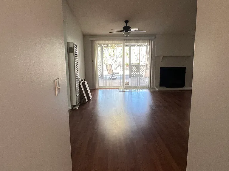 3465 Marathon Dr — Photo 17