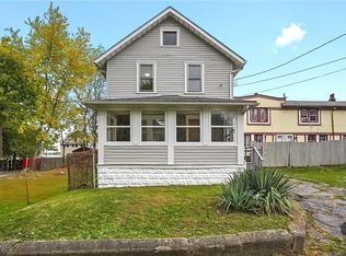 859 Clay Dr, Akron, OH 44311