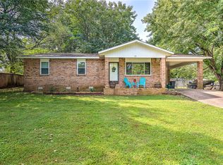 39 Valley Dr, Farmington, AR 72730