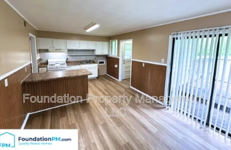3550 Pueblo Ave — Photo 3