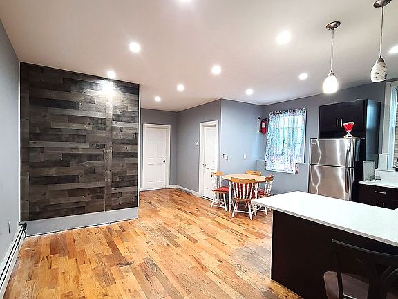 5th image of 110-50 Farmers Blvd #3