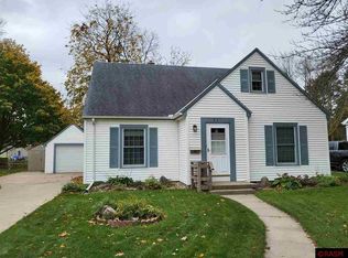 827 Nicollet Ave, North Mankato, MN 56003