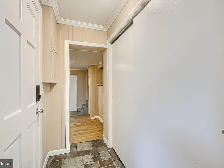 1910 Eastern Ave #2 — Photo 8