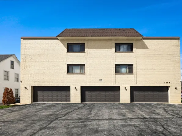 1258 Brown St APT 303, Des Plaines, IL 60016
