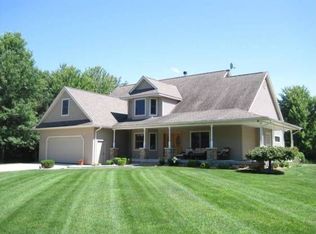 12387 S Pineview Dr, Saginaw, MI 48609