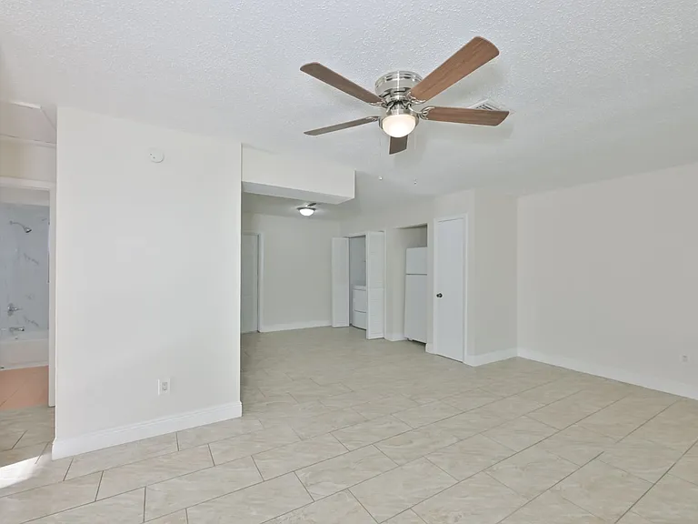 15616 Avalon Ave #1 — Photo 6