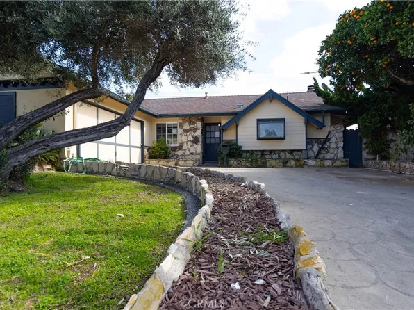 16272 Honolulu Ln, Huntington Beach, CA 92649