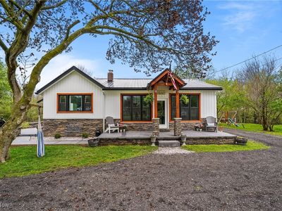 3241 Grill Rd, New Franklin, OH, 44216