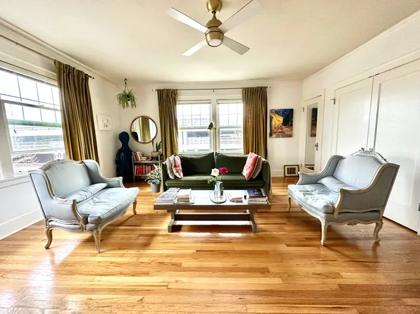 1509 NE 10th Ave Unit 302, Portland, OR 97232