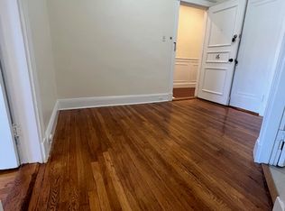 100 Park Dr #4, Boston, MA 02215