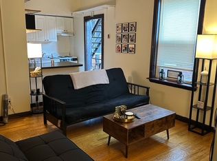 2039 Walnut St APT 3R, Philadelphia, PA 19103