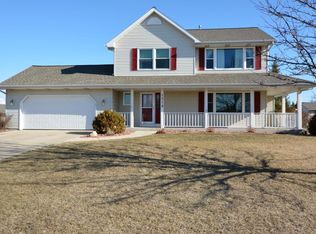 1518 Shore Dr, Racine, WI 53402