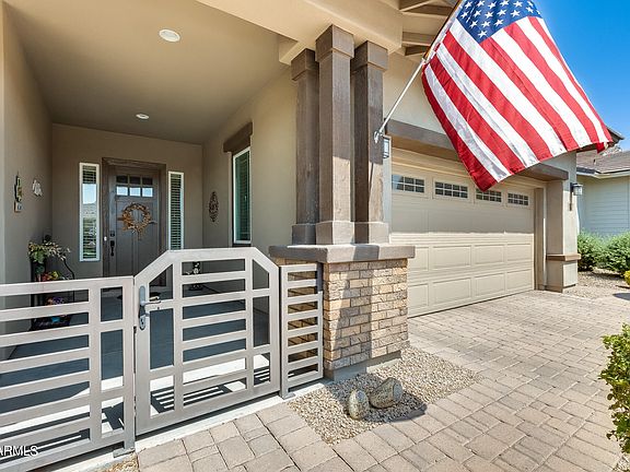 4th image of 5208 N 148th Avenue