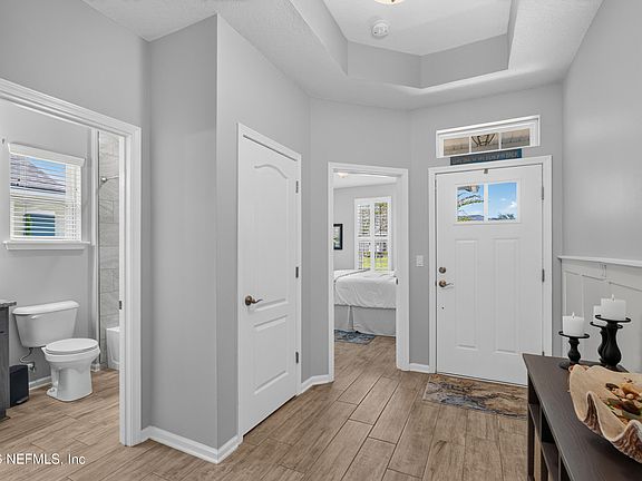 3rd image of 35 BELLA Drive