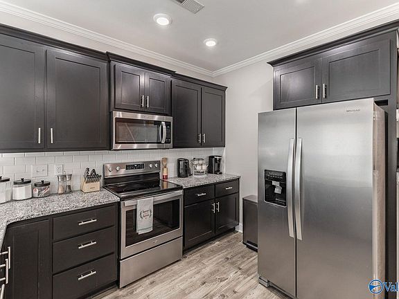 4th image of 15695 Landview Ln