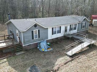 503 Jamestown Rd, Bishopville, SC 29010