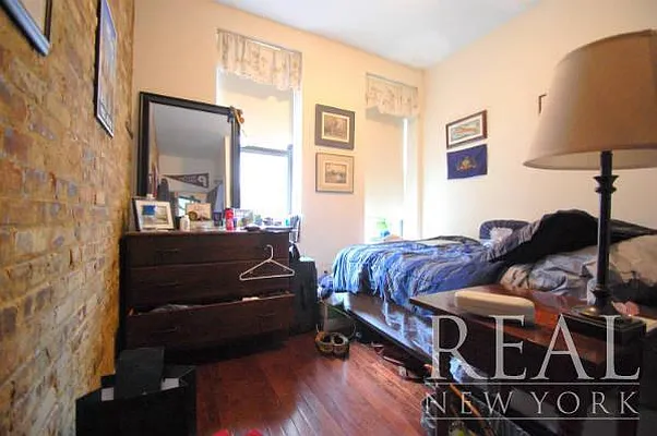 Rented by REAL New York | media 8