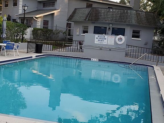 3rd image of 5756 Calais Blvd N APT 7