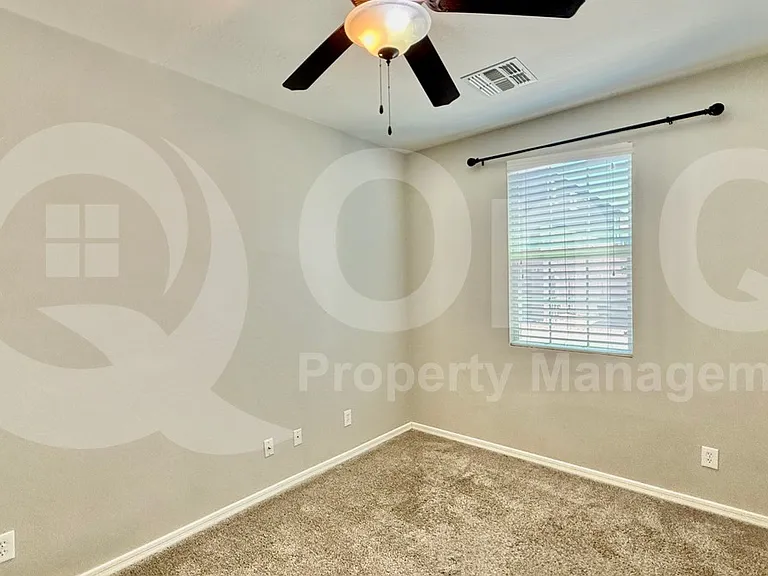 950 S Wallrade Ln — Photo 20