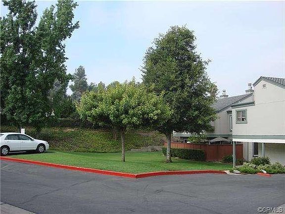 2nd image of 1124 Cleghorn Dr Unit C