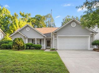 1204 Satinwood Dr, Greensboro, NC 27410