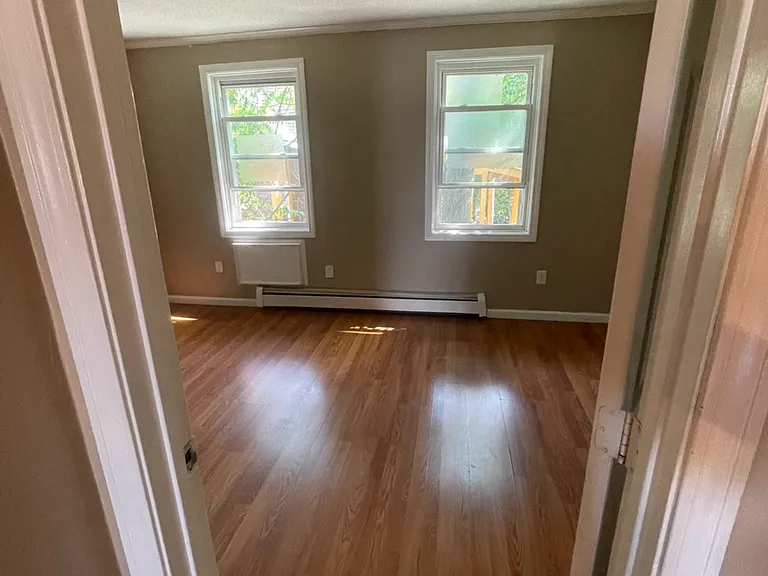 37 Cannon Rd — Photo 6