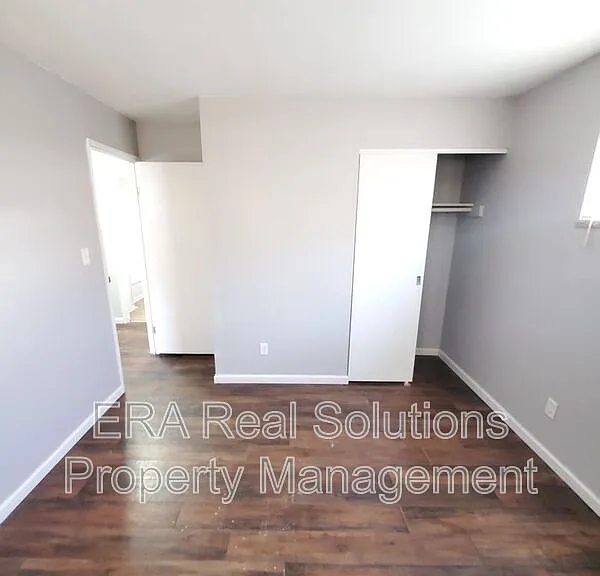 1124 Olney Dr — Photo 11