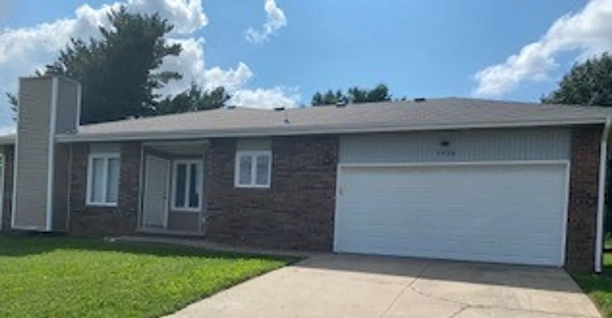 Building Photo - 3436 S Christy Ct