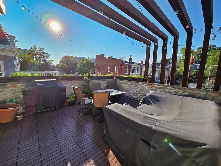 907 Webster St NW #3 — Photo 16