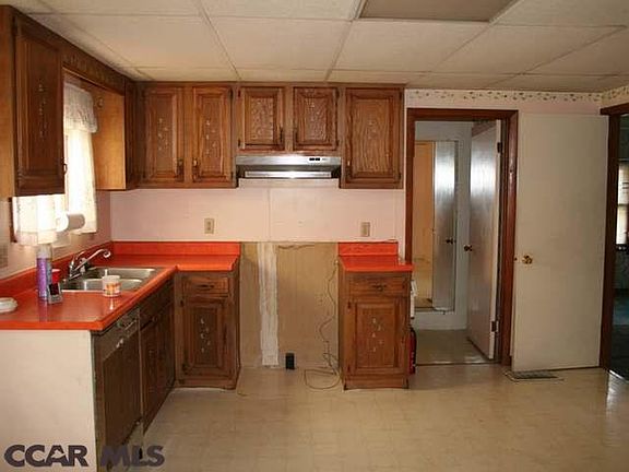 3rd image of 303 Strouse Ave