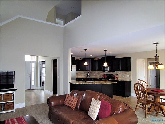 3rd image of 4220 Morgan Pl