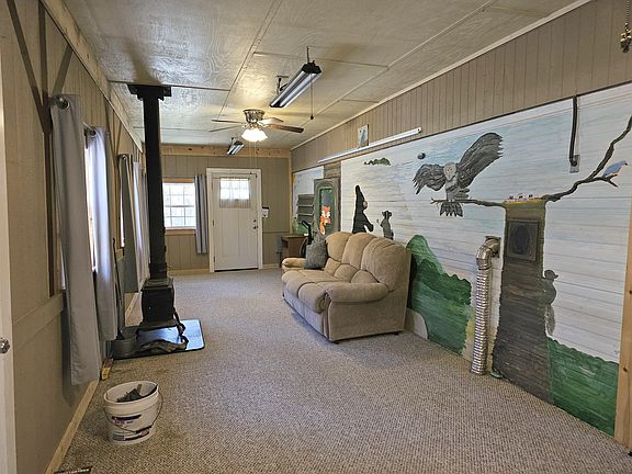 3rd image of 273 Harmony Way