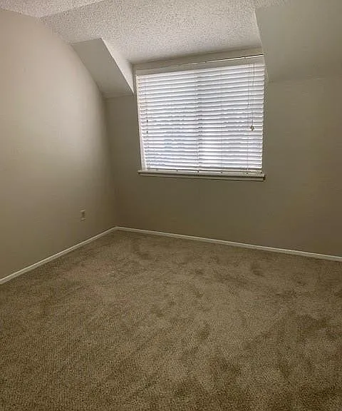 15510 Blake Way St — Photo 16