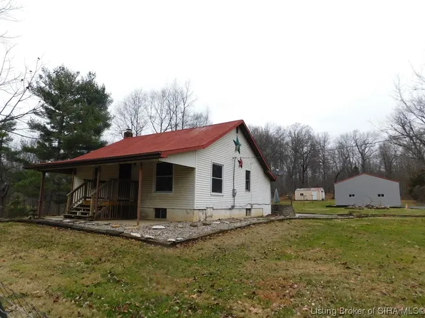 306 E Shorts Corner Road, Pekin, IN 47165