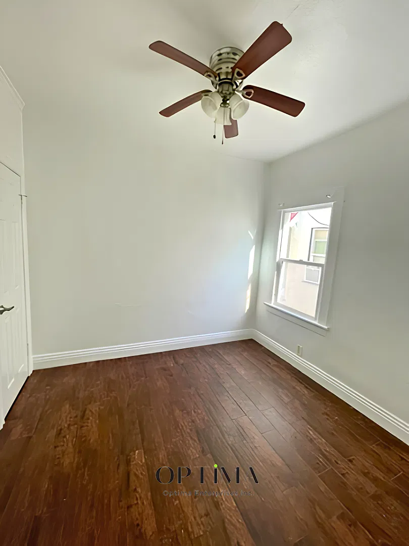 1030 Magnolia Ave — Photo 4