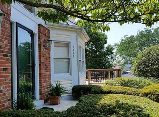 2447 Clayborn Dr, Chesterfield, MO 63017