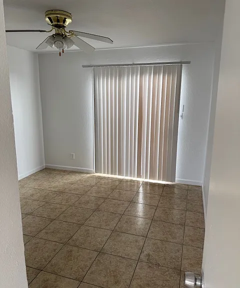 5115 N 22nd Ave #10 — Photo 12