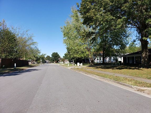 4th image of 15103 Balsam Dr SE
