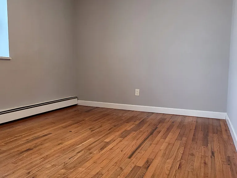 3 E Slope Rd #1 — Photo 11