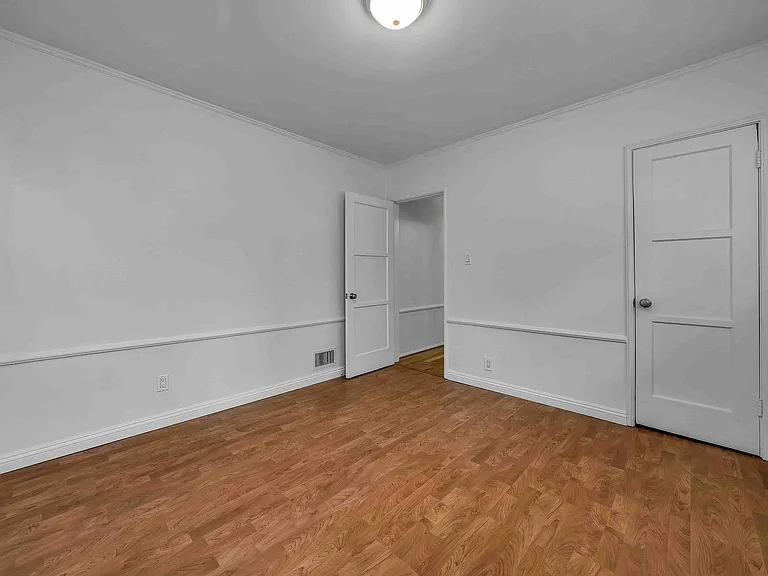124 S Canon Dr #A — Photo 11