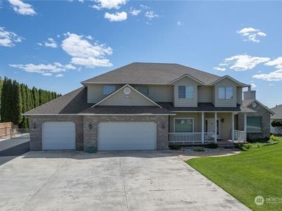 11743 Chris Drive, Moses Lake, WA, 98837