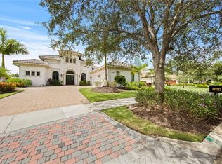 6372 Burnham Rd, Naples, FL 34119