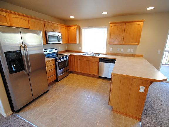 2nd image of 6805 36th St NE