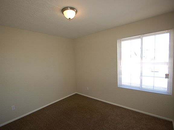 5th image of 4515 E Sunland Ave