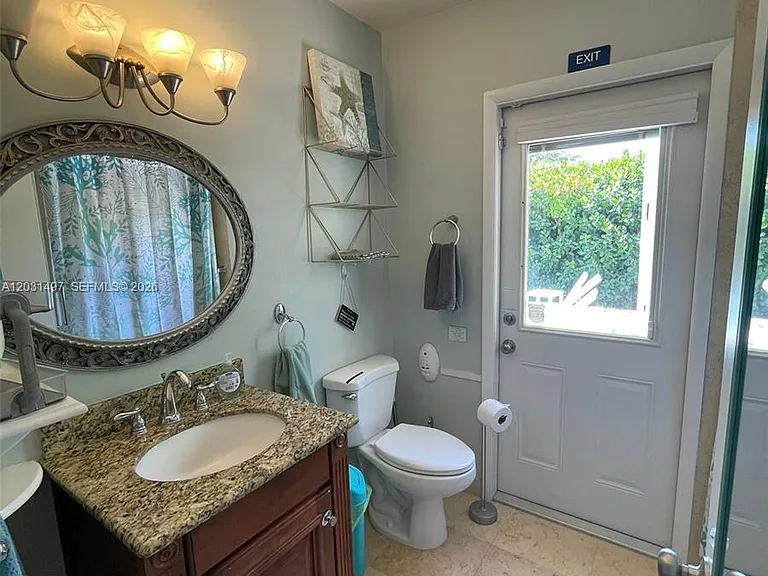 4410 N Buchanan St — Photo 48