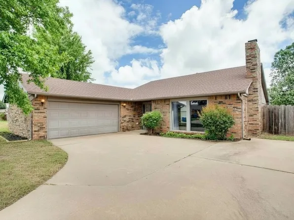 621 Deer Run, Enid, OK 73703