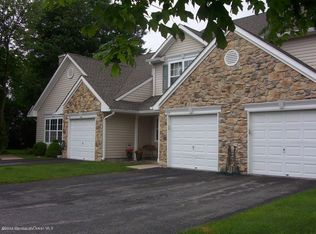 102 Gladiola Dr, Brick, NJ 08724
