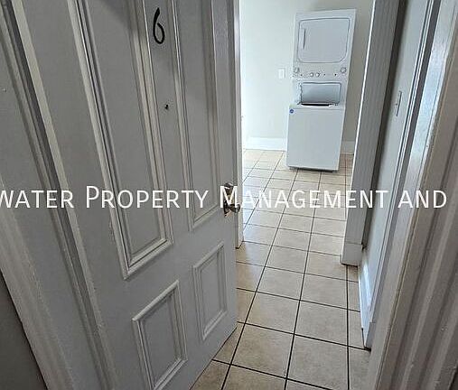 3rd image of 500 Euclid Ave APT 6